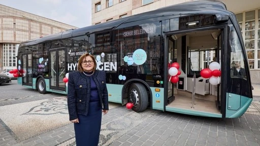 Büyükşehir'den toplu taşımaya 20 elektrikli otobüs