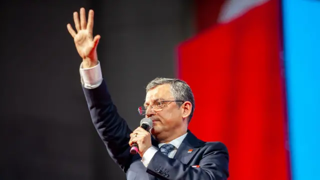 CHP yönetimi her hafta farklı bir isim üstünden çıkan iddiaların ‘zaman kaybı’ olduğunu söylüyor