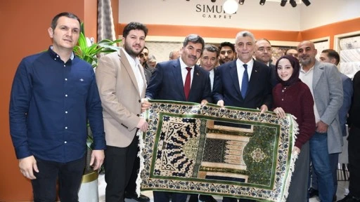 Emeviye Cami'nin halıları Gazianteplilerin eseri olacak