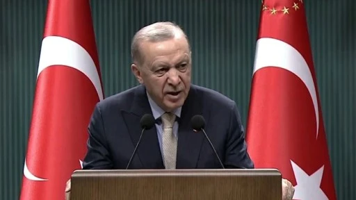 Erdoğan: Camilerimizi meyhaneye çevirdiler!