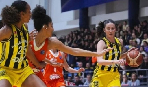 Fenerbahçe Opet bir kez daha Final Four'da!