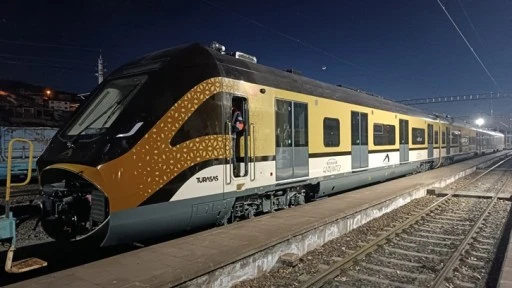 GAZİRAY için yeni tren setleri yola çıktı