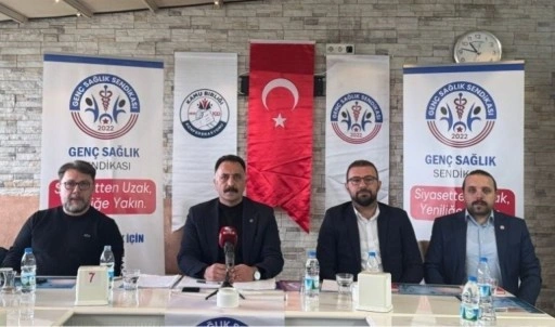 Genç sağlıkçılar: Devletin memuru yoksul olamaz