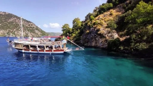 Göcek Tekne Turu ve Tekne Kiralama Hizmetleri ile Benzersiz Bir Tatil Geçirin