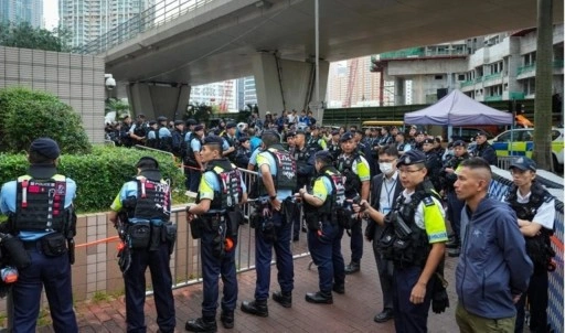 Hong Kong’da 45 aktiviste hapis cezası