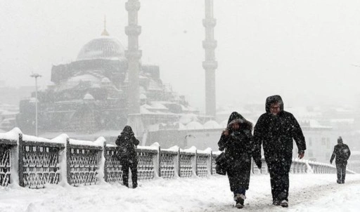 İstanbul'da kar yağışı ne kadar sürecek? İstanbul'da kar yağışı hangi ilçelerde etkili olacak