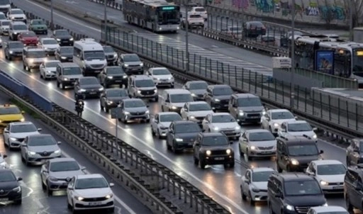 İstanbul'da trafik yoğunluğu: Yüzde 85'e dayandı!