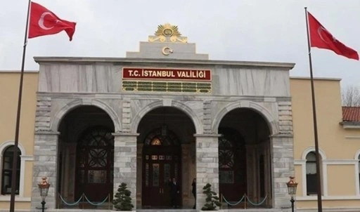 İstanbul Valiliği’nden kamu çalışanları için cuma namazı yazısı