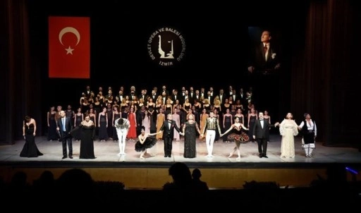 İzmir Devlet Opera ve Balesi sanatçıları öğrencilere konser verdi