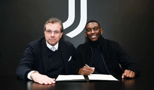 Juventus, Kolo Muani'yi açıkladı!