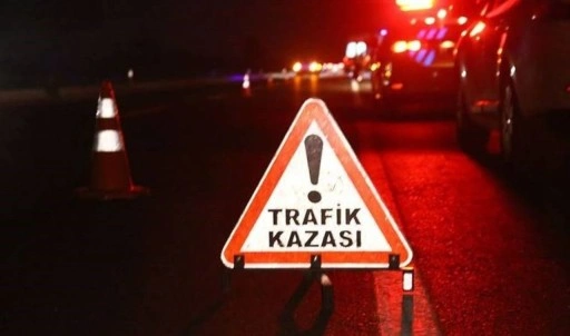 Kayıp olarak aranıyorlardı... Şarampole yuvarlanmış otomobilde bulundular