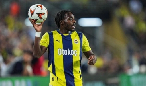 Osayi Samuel, Premier Lig maçında tribünde!