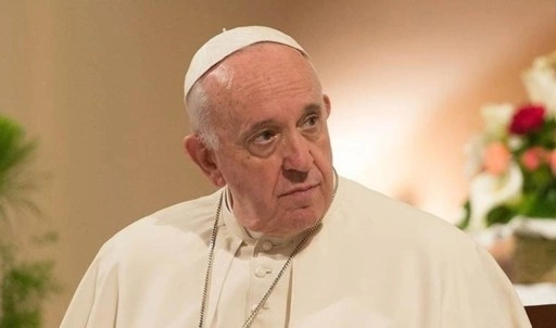 Papa Franciscus hastaneye kaldırıldı: Sağlık durumuna ilişkin açıklama