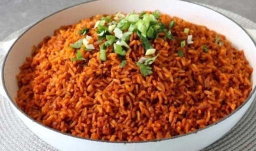 Pilava yeni bir bakış: Jollof Rice tarifi