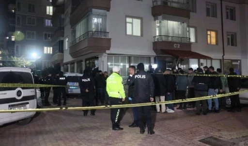 Kavga ihbarına giden polis 4 kişilik aileyi ölü buldu!