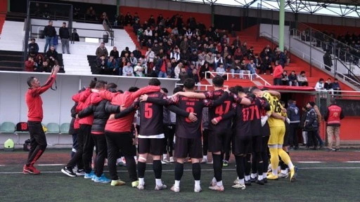 Şehitkamil Belediyespor galibiyet serisini 4 maça çıkardı