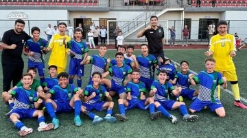 Şehitkamil U13 Futbol Takımı namağlup şampiyon