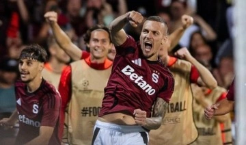 Sparta Prag UEFA Şampiyonlar Ligi'nde 19 yıl sonra bir ilki başardı!