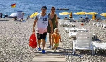 Türkiye’ye gelen turist sayısındaki artış haziran ayında yeniden tek haneli orana indi