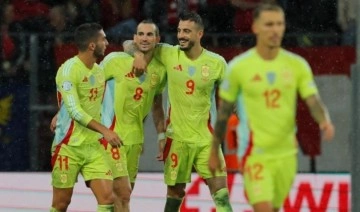 UEFA Uluslar Ligi'nde 10 kişilik İspanya 3 puanı 4 golle aldı!