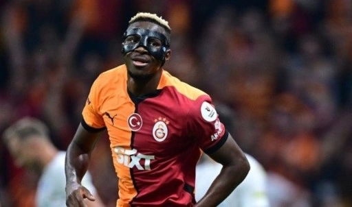 Victor Osimhen'den sakatlığı için açıklama! Maçı yarıda bırakmıştı...