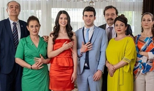 Yönetmen Soner Sert’in ilk uzun metrajlı filmi ‘Acı Kahve’ vizyona girdi: ‘Gerçek sahtelik’