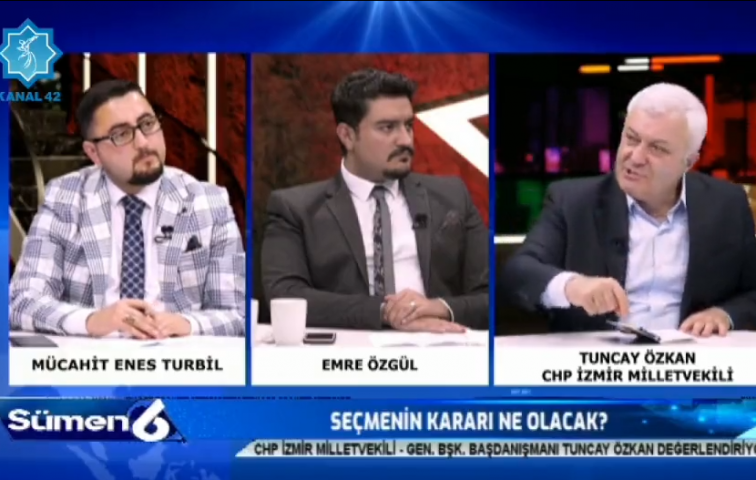 TUNCAY ÖZKAN: AKP&#039;Lİ BÜROKRATLAR GİZLİCE KOLİ KOLİ YOLSUZLUK DOSYALARI GETİRİYOR!