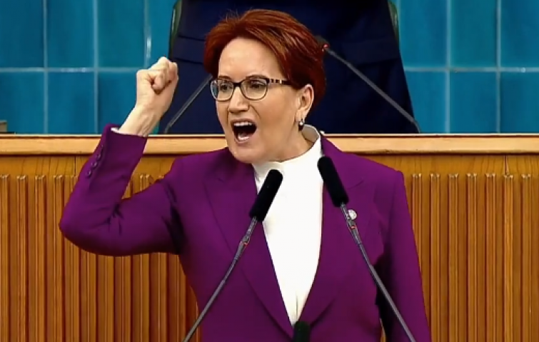 AKŞENER: KAHROLSUN İSTİBDAT YAŞASIN HÜRRİYET!