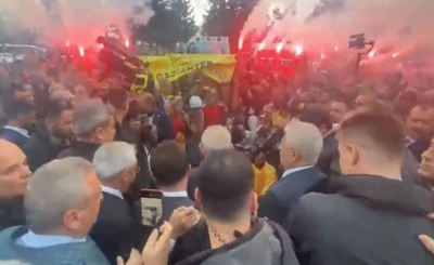 KILIÇDAROĞLU GAZİANTEP'TE 'İKTİDAR' SLOGANIYLA KARŞILANDI